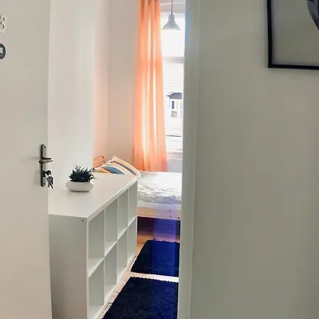 Unique Room Old Town Apartment